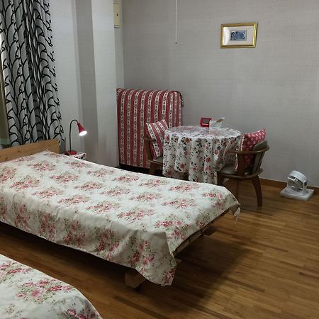 Ladies Inn Motomachi - Caters To Women Hita Ngoại thất bức ảnh
